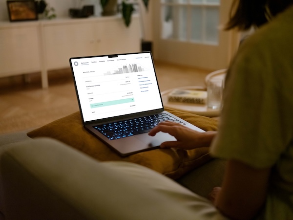 Checking Frost account on a laptop